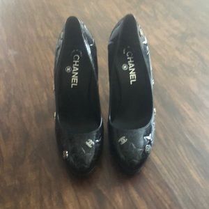 Chanel Pumps